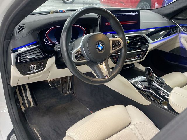 2021 BMW 5 Series M550i xDrive 2