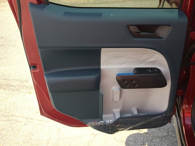 New 2026 Ruby Red Metallic Tinted Clearcoat Ford XLT image 31