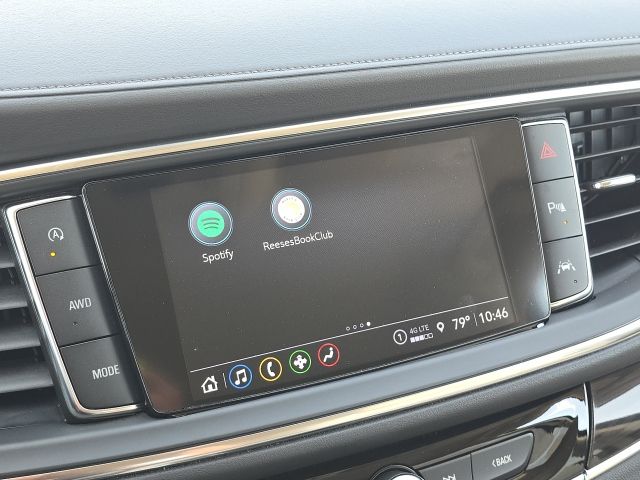 2023 Buick Enclave Essence:C02602