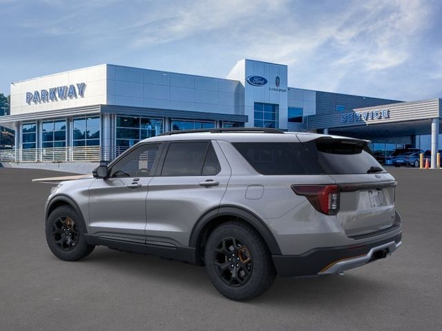 New 2026 Gray Ford Tremor image 4