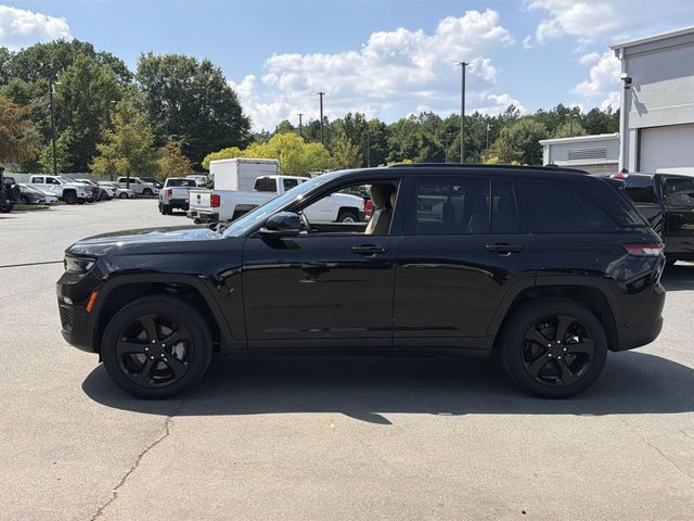 Used 2025 Black Jeep Limited image 2