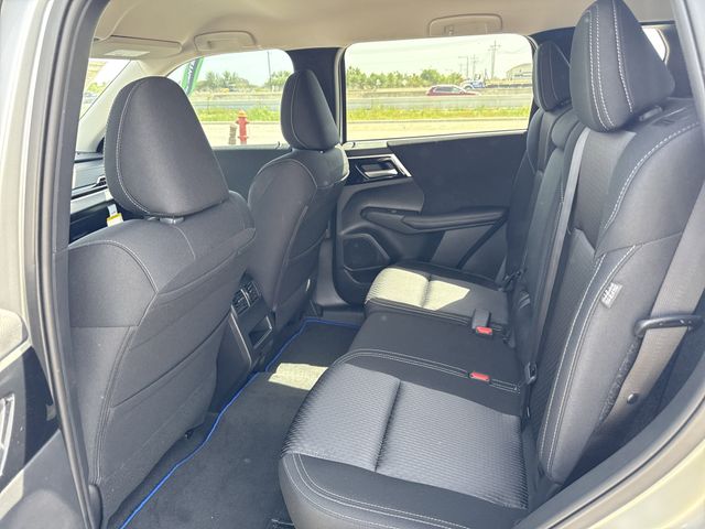 New 2025 Silver Mitsubishi ES image 22