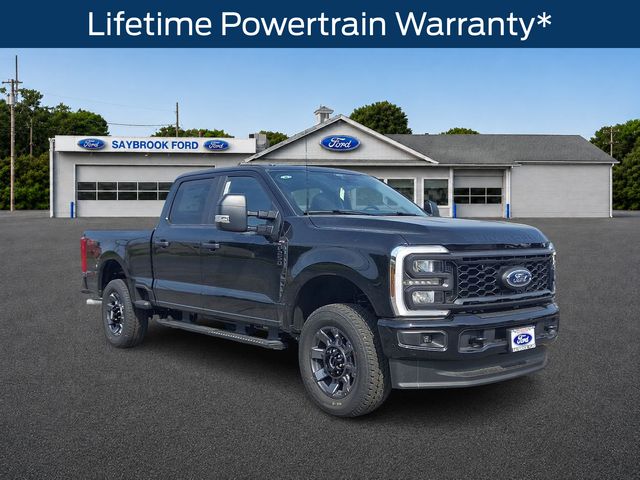 Agate Black Metallic 2026 Ford F-250 Super Duty Pickup Truck Four-Wheel Drive Automatic