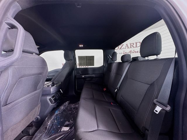 2022 Oxford White Ford F-150 XLT 4X4 Truck