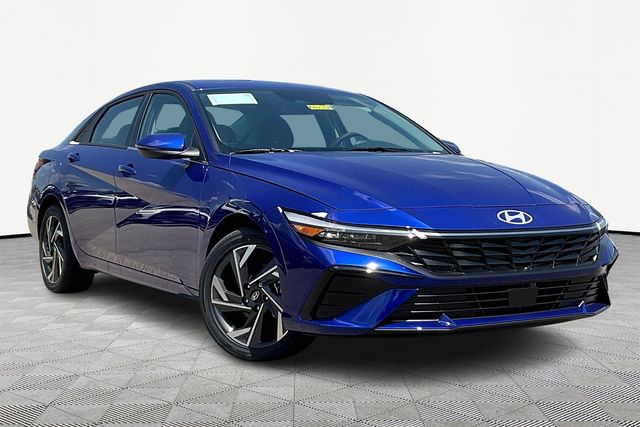2025 Hyundai Elantra Hybrid Limited photo