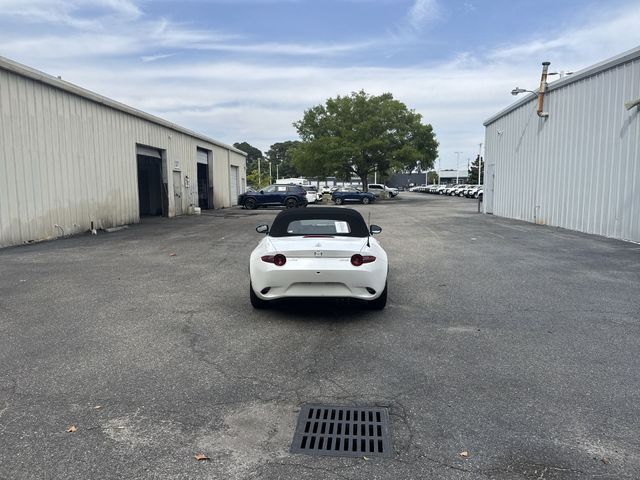 Used 2024 White Mazda Grand Touring image 6