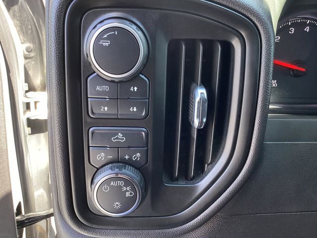 Used Car 2022 Chevrolet Silverado 1500  Custom Trail Boss For Sale Under $35,000 In San Antonio, Texas