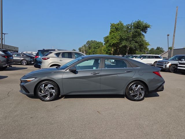 Ecotronic Gray 2024 Hyundai Elantra Sedan Front-Wheel Drive Continuously Variable Transmission
