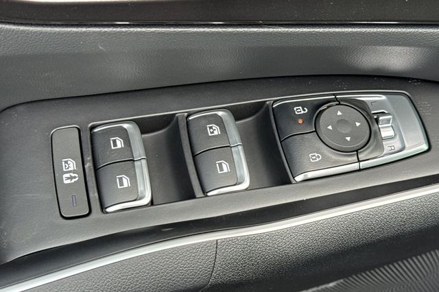 2026 Kia Sorento EX - Photo 13