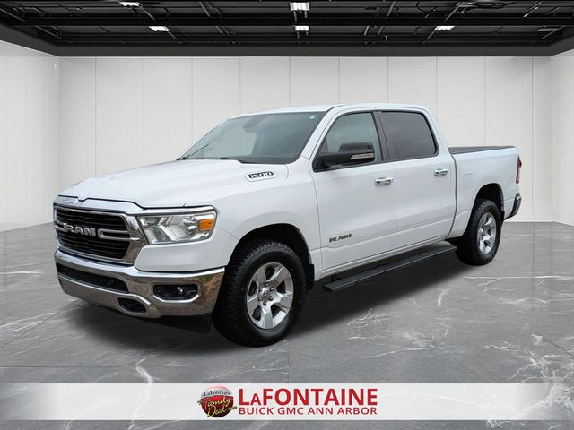 Bright White Clearcoat 2020 RAM 1500 Big Horn Crew Cab 4WD Pickup Truck Four-Wheel Drive 8-Speed Automatic
