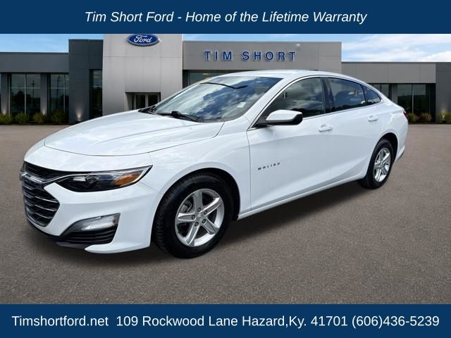 Summit White 2024 Chevrolet Malibu Sedan Front-Wheel Drive Continuously Variable Transmission