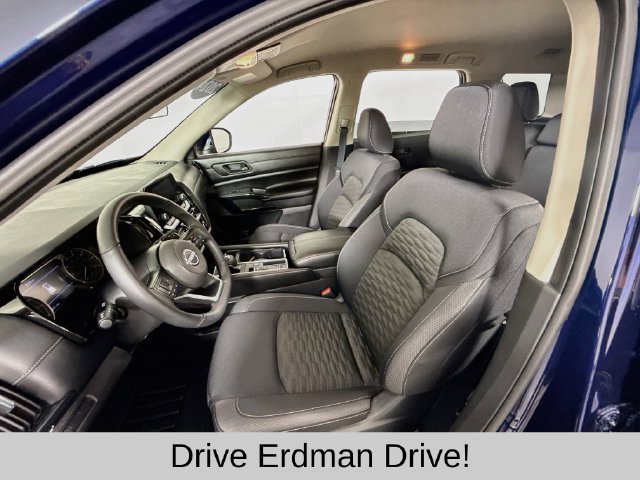 Used 2024 Nissan Pathfinder SUV