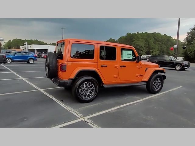 2025 Jeep Wrangler 4-Door Sahara 4x4