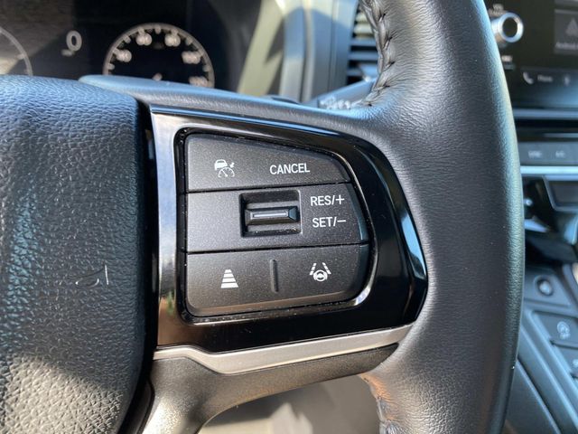 Used 2025 Honda Odyssey Van