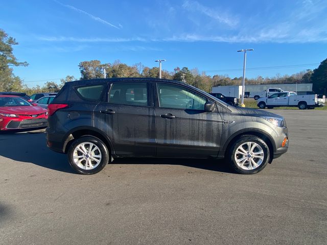 2019 Ford Escape S 3