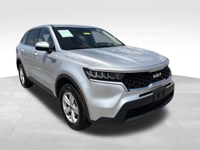 Sparkling Silver 2022 Kia Sorento SUV / Crossover All-Wheel Drive 8-Speed Automatic