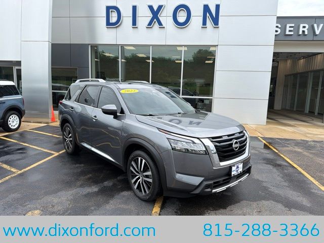 2023 Nissan Pathfinder Platinum 4WD