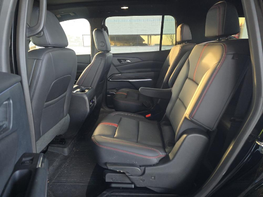 2025 Chevrolet Traverse AWD RS