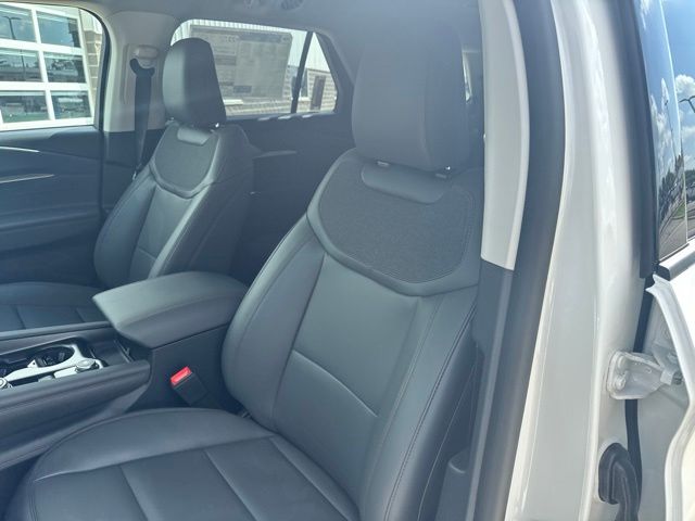 New 2026 White Ford Active image 15