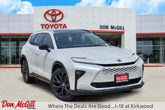 2026 Toyota Crown Signia Limited White at Classic Toyota Galveston