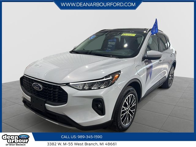 Silver Metallic 2025 Ford Escape Hybrid Plug-in FWD SUV / Crossover Front-Wheel Drive Continuously Variable Transmission