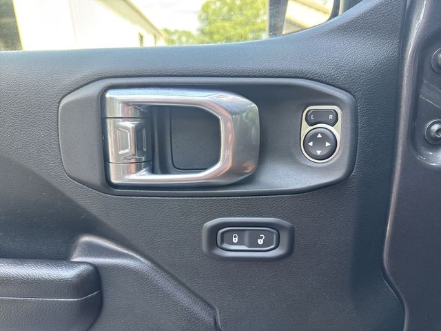 Used 2021 Gray Jeep Willys image 28