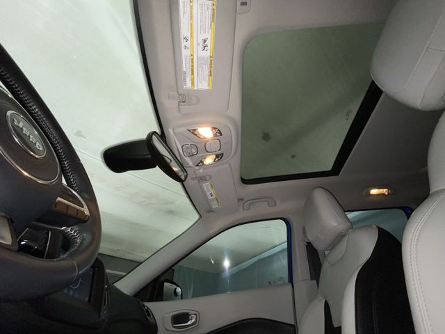 Used 2019 Blue Jeep Latitude image 22