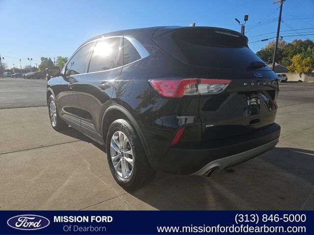 2022 Ford Escape SE 8