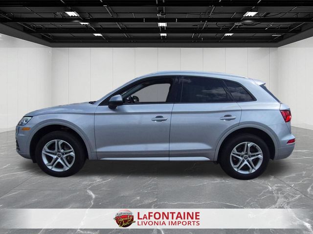 Used 2018 Audi Q5 Premium with VIN WA1ANAFY2J2128054 for sale in Livonia, MI