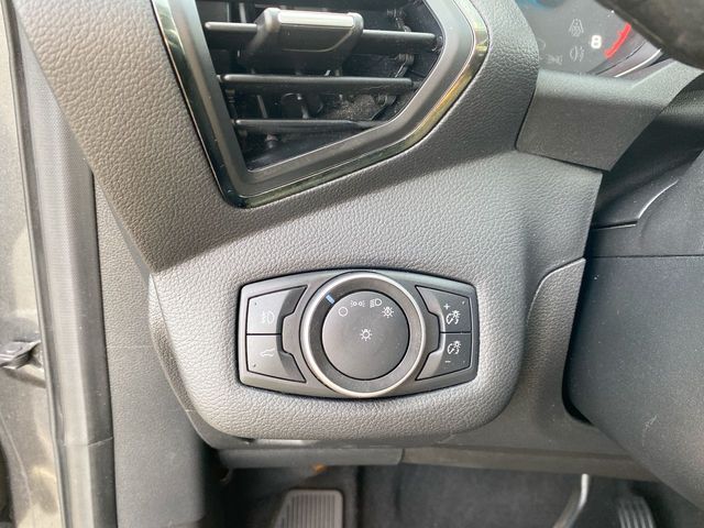 2018 Ford Escape SEL 17