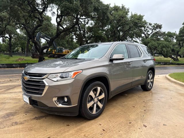 Pepperdust Metallic 2018 Chevrolet Traverse SUV / Crossover Front-Wheel Drive 9-Speed Automatic