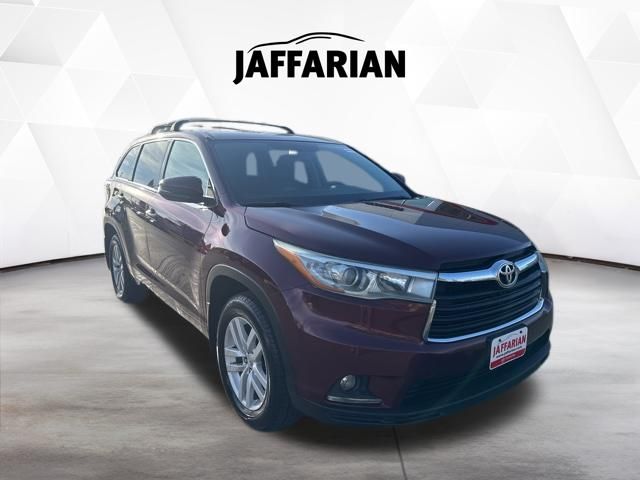 Ooh La La Rouge Mica 2015 Toyota Highlander LE AWD SUV / Crossover All-Wheel Drive 6-Speed Automatic Overdrive