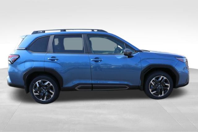 2025 Subaru Forester Limited 18