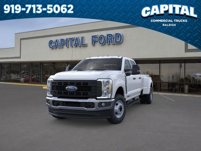 New 2026 Oxford White Ford F-350® XL image 2