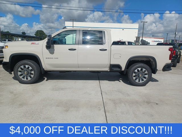 2026 Chevrolet Silverado 2500HD Custom