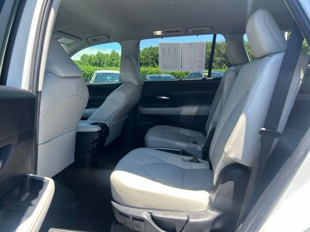 2026 Toyota Grand Highlander XLE - Photo 18