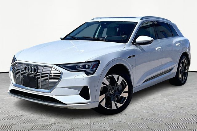 2022 Audi e-tron Premium Plus quattro AWD