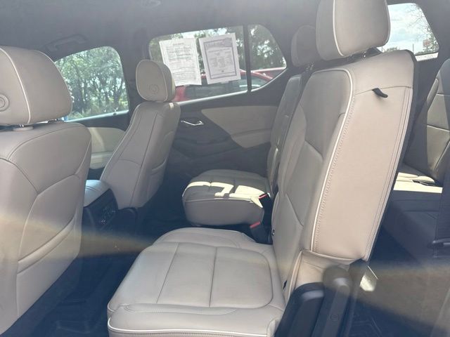 2023 Summit White Chevrolet Traverse Premier AWD SUV