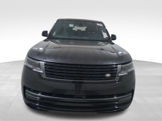 2024 Land Rover Range Rover SE 3