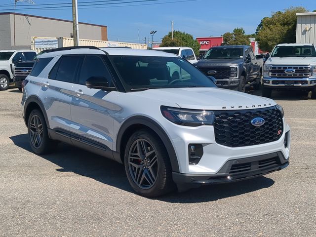 New 2026 Space White Metallic Ford ST image 15