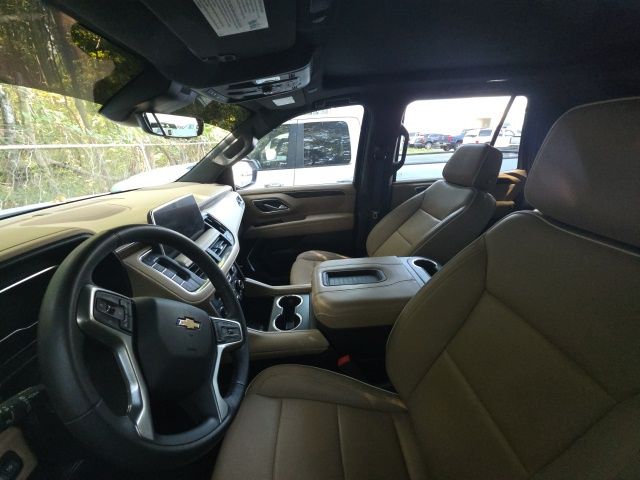 Used 2023 White Chevrolet Premier image 13