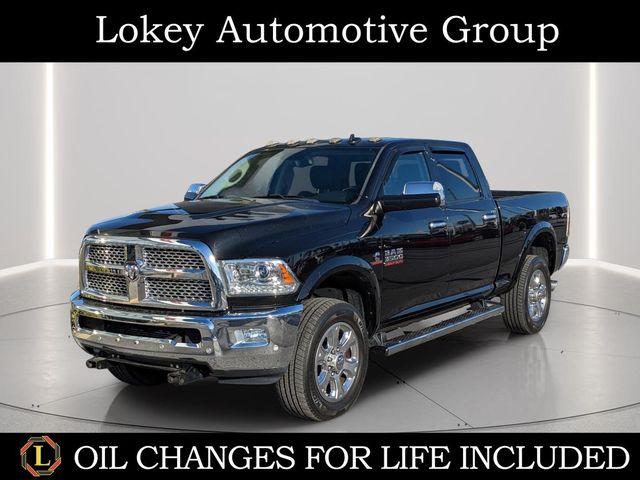 Brilliant Black Crystal Pearlcoat 2017 RAM 3500 Pickup Truck Four-Wheel Drive 6-Speed Automatic