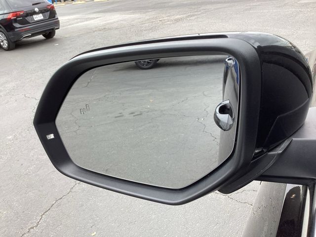 Used Car 2025 Volkswagen Atlas  2.0t Se W/technology For Sale Under $35,000 In San Antonio, Texas