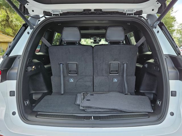 2025 Jeep Grand Cherokee L Altitude X 4x2