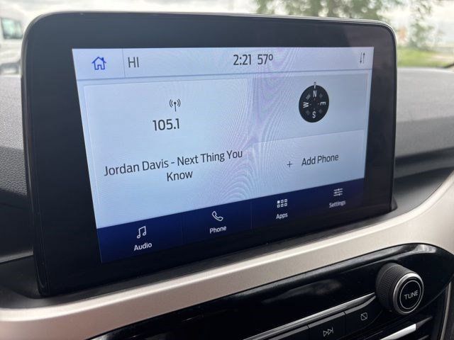 2020 Ford Escape SE photo