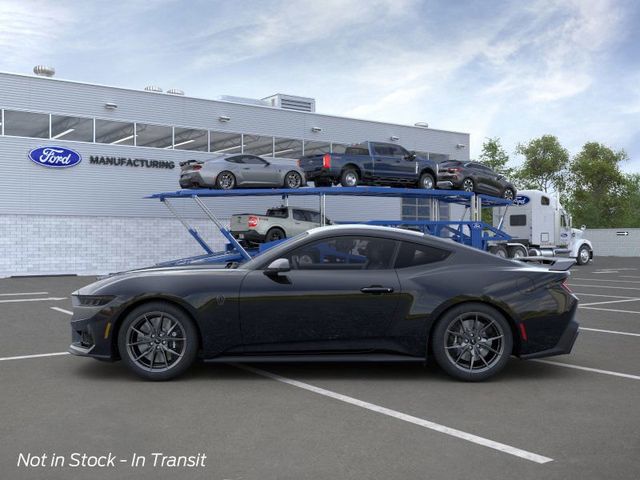 2024 Ford Mustang Dark Horse 4