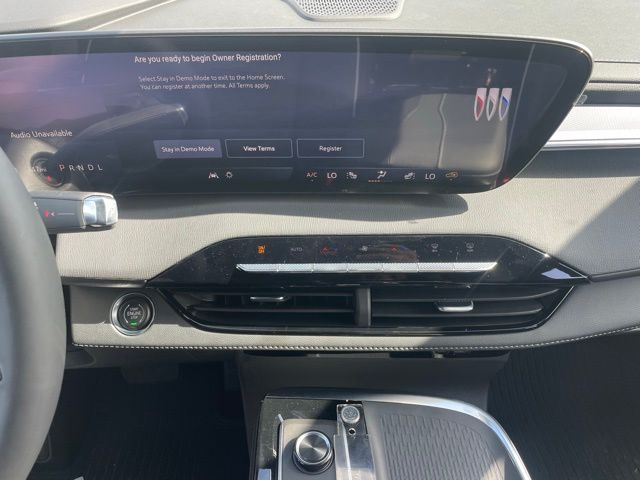 2026 Buick Enclave Sport Touring - Photo 11