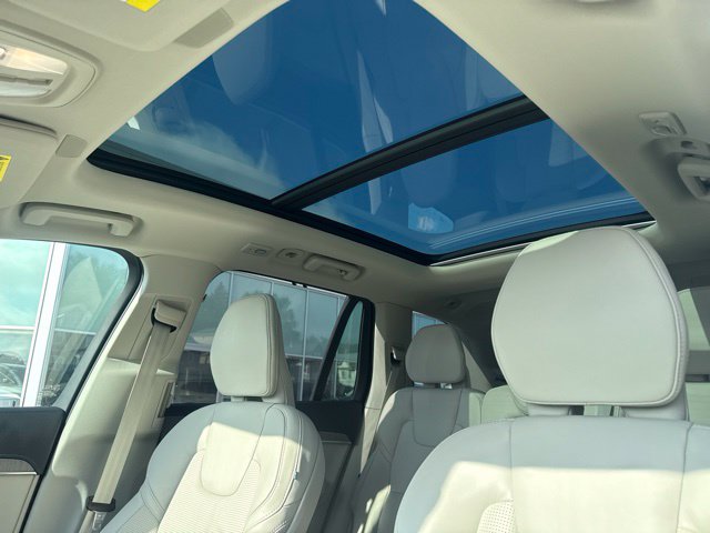 Used 2025 Volvo XC90 Plug-In Hybrid SUV