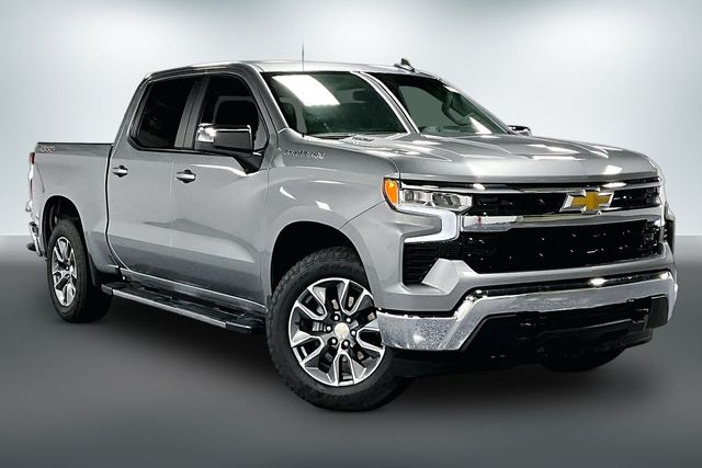 Sterling Gray Metallic 2026 Chevrolet Silverado 1500 Pickup Truck Four-Wheel Drive 8-Speed Automatic