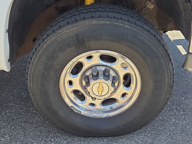 Used Car 2004 Chevrolet Silverado 2500  Ls For Sale Under $10,000 In Plainview, Texas